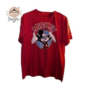 Celebrate Disney Magic with This Vibrant Mickey Mouse Graphic Tee in Large Size